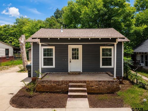 618 N Moore, Tyler, TX, 75702 | Card Image