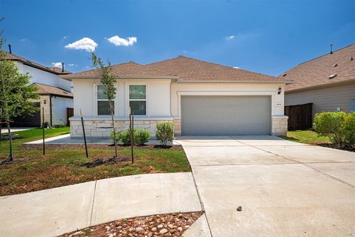 1008 Moose Rd, Hutto, TX, 78634-3196 | Card Image