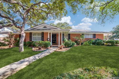 3403 Prince George Dr, San Antonio, TX, 78230-3931 | Card Image