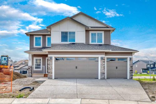 67 Lakes Estates Circle S, Strathmore, AB, T1P0B6 | Card Image