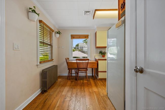 54 Mcmullen Ave, House other with 3 bedrooms, 2 bathrooms and 4 parking in Stamford CT | Image 17
