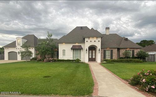 166 Newbury Ln, Sunset, LA, 70584-6144 | Card Image