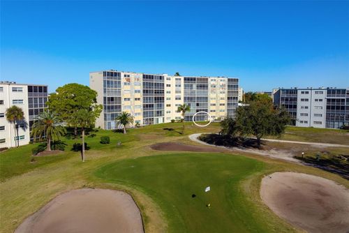 apt-102f-4040 Ironwood Cir, BRADENTON, FL, 34209-6822 | Card Image