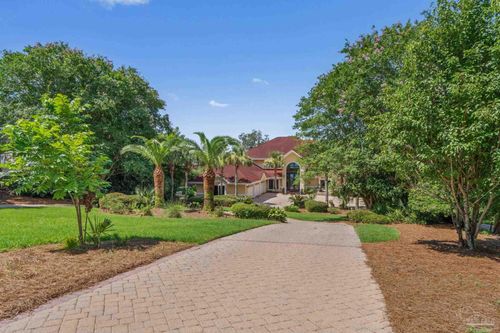 2319 Bayou Blvd, Pensacola, FL, 32503-5007 | Card Image