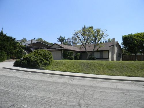 6045 Promontory Ln, Riverside, CA, 92506-3709 | Card Image