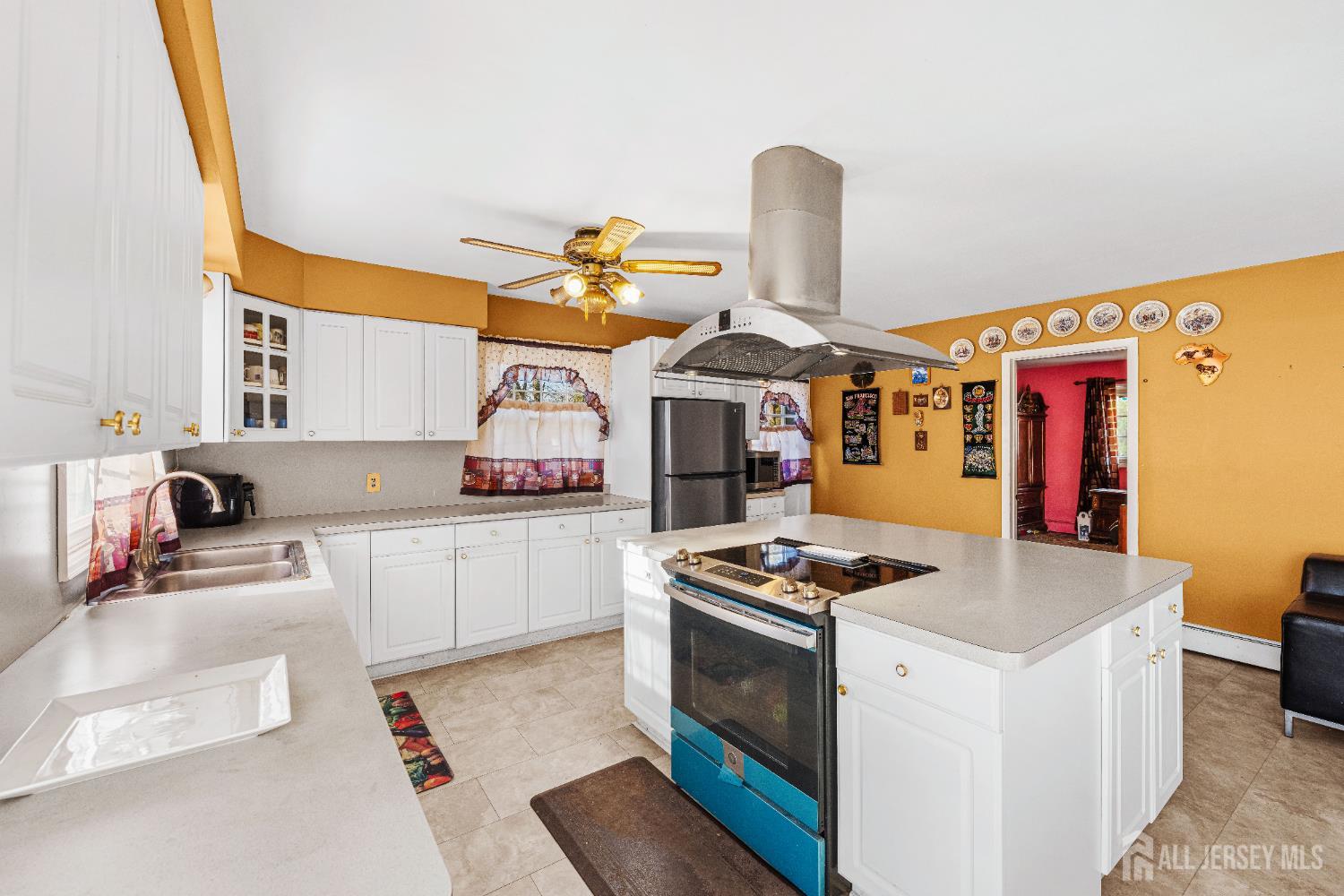 Residential in Spotswood 4