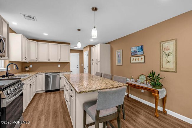 119 Darien Rd, House other with 6 bedrooms, 3 bathrooms and null parking in Howell NJ | Image 16