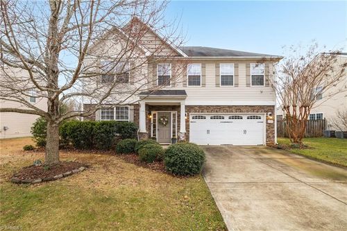 5511 Oak Gate Dr, Greensboro, NC, 27405-8289 | Card Image