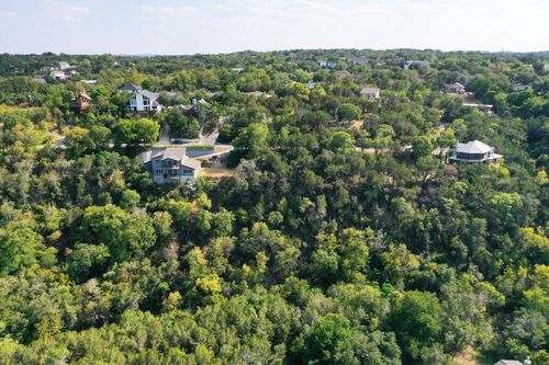 2412 Crazyhorse Pass, Austin, TX, 78734-2809 | Card Image