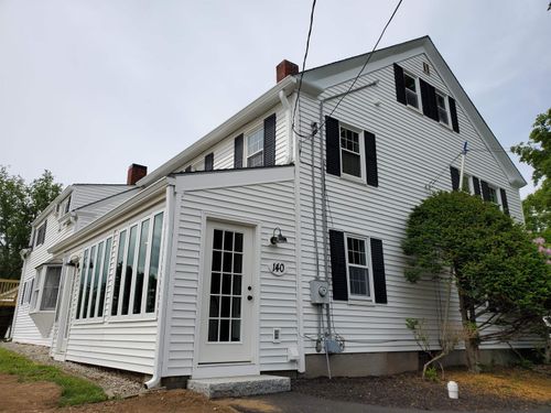 1-140 Pleasant St, Epping, NH, 03042-3521 | Card Image