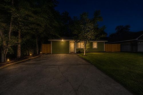 5505 Southlea St, Houston, TX, 77033-1730 | Card Image