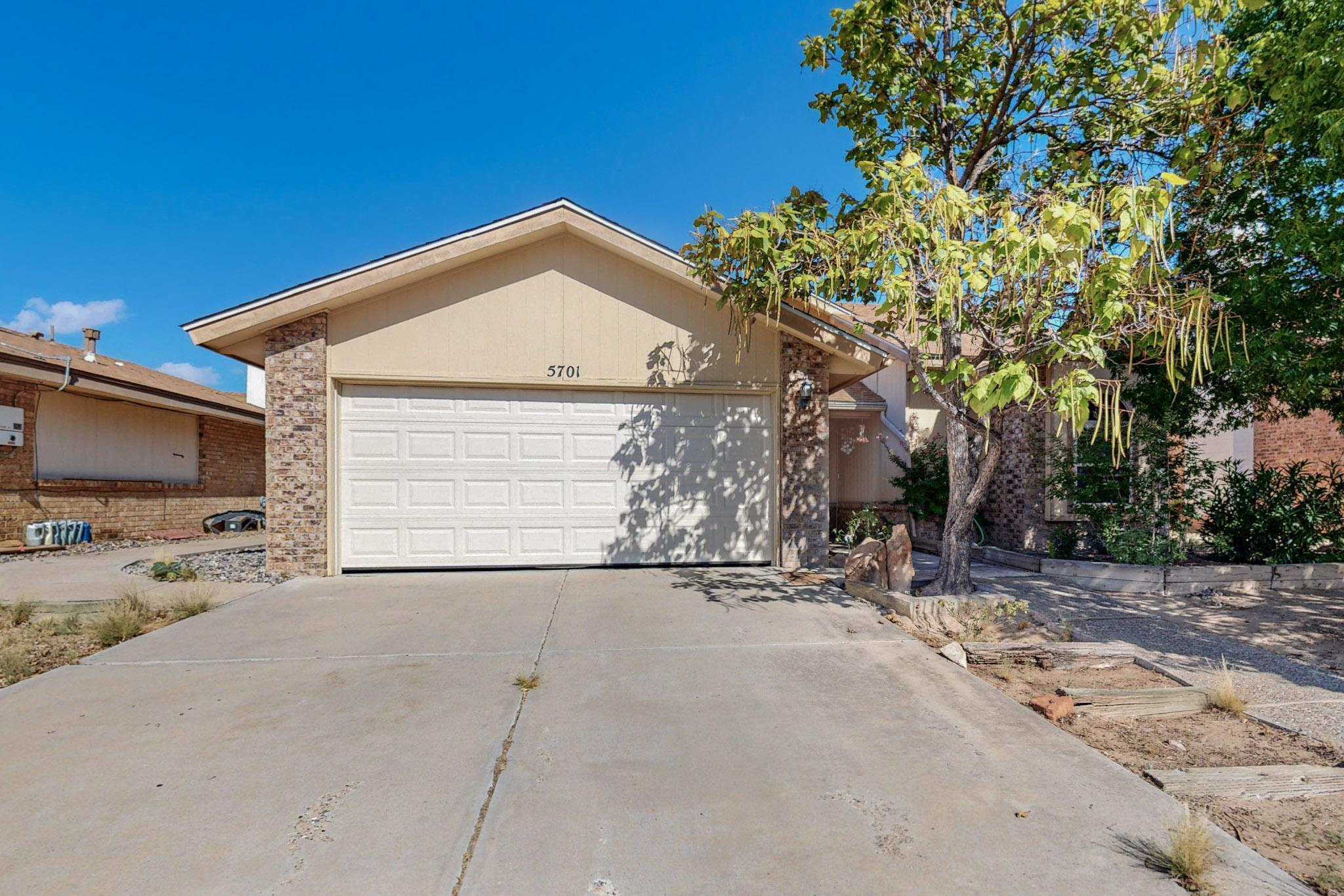 Timberline Ave, Albuquerque, NM 87120