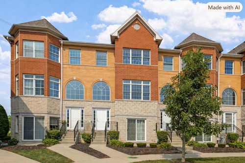 17942 Fountain Cir, Orland Park, IL, 60467-8100 | Card Image