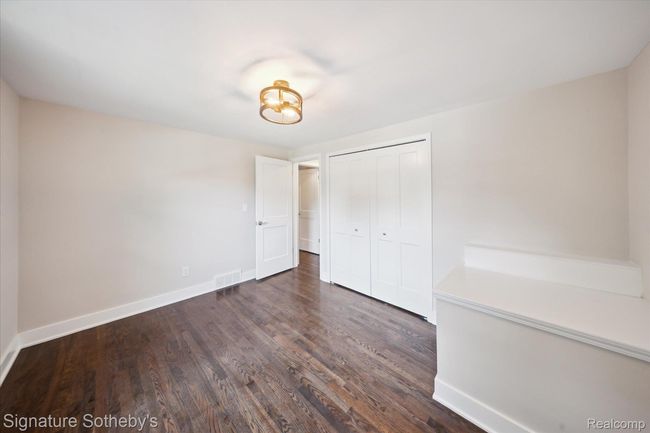27-2200-Brenthaven-Dr-Bloomfield-Hills-MI-48304-WindowStill-21.jpg | Image 24