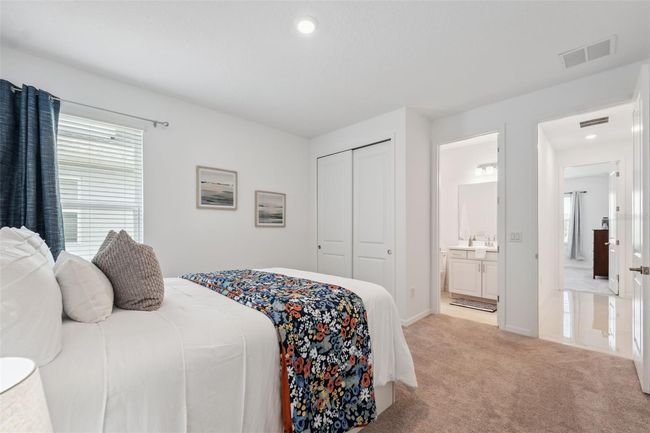 33466 Landsman Loop, House other with 4 bedrooms, 5 bathrooms and null parking in Wesley Chapel FL | Image 16