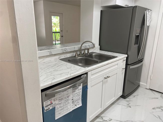 APT-11 - 4241 W Mcnab Rd, Condo with 2 bedrooms, 2 bathrooms and null parking in Pompano Beach FL | Image 9