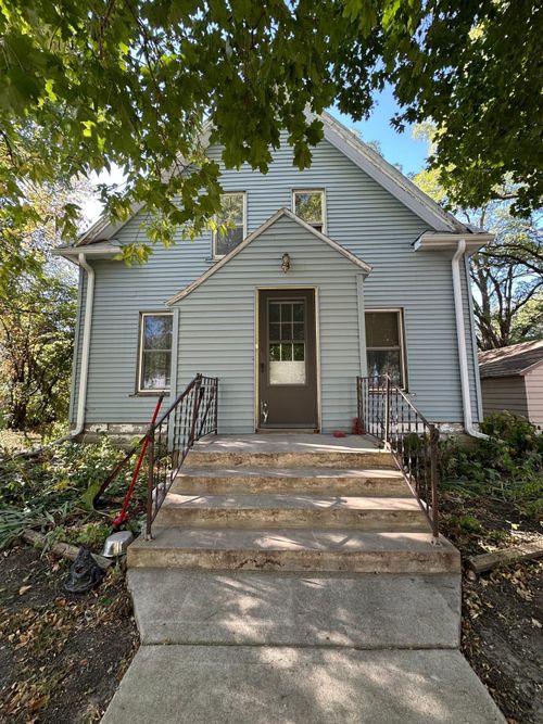 204 N Main St, Hendricks, MN, 56136-9501 | Card Image