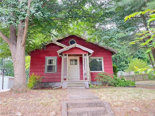 25 Adelford Ave, Akron, OH, 44310-1301 | Card Image