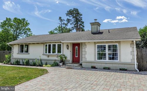 26 Cherokee Dr, Browns Mills, NJ, 08015-6149 | Card Image