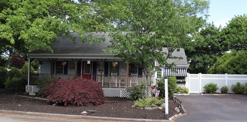 26 Robin Ln, Somerset, MA, 02726-3539 | Card Image
