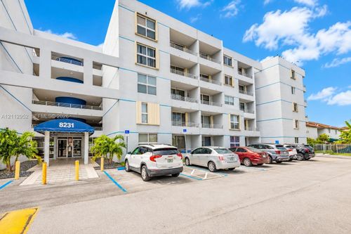 2-302-8231 Nw 8th St, Miami, FL, 33126 | Card Image