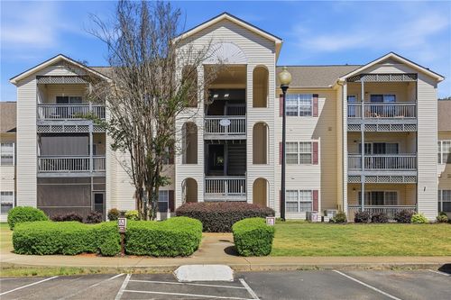 131 Wexford Dr, Anderson, SC, 29621-1717 | Card Image