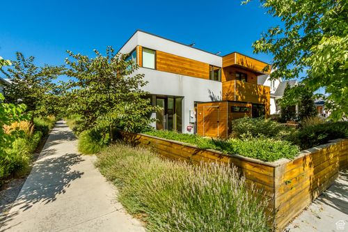 830 S Jefferson St, Salt Lake City, UT, 84101-2910 | Card Image