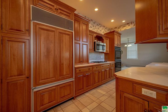212 E Washington St, House other with 5 bedrooms, 2 bathrooms and null parking in Elk Point SD | Image 9