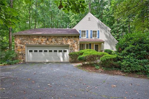 4004 Hiddenwood Ct, Greensboro, NC, 27407-7822 | Card Image