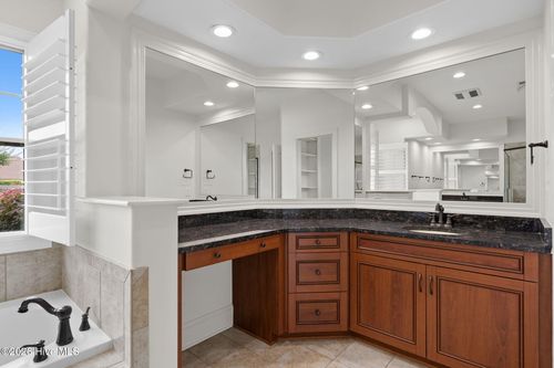8476 Compass Pointe East Wynd Ne, Leland, NC, 28451-6428 | Card Image