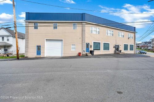 617-615-617 Charles St, Throop, PA, 18512 | Card Image