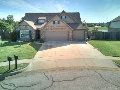 13659 Quincy St, Glenpool, OK, 74033-3828 | Card Image