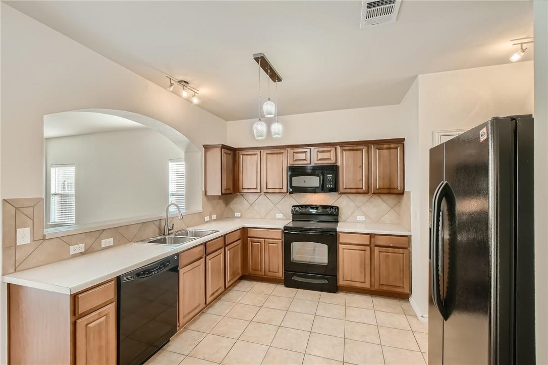 Residential Lease in Leander 3