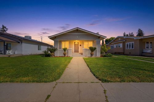 1225 Union St, Kingsburg, CA, 93631-1536 | Card Image