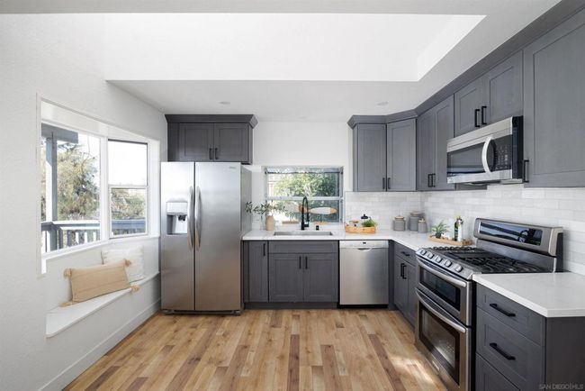 Kitchen in the above garage apartment | Image 40