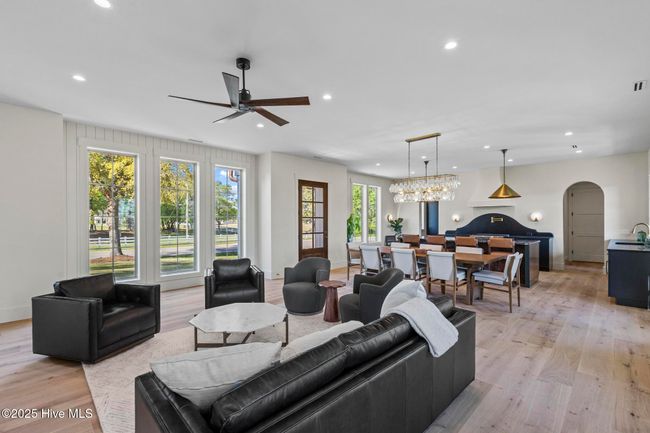 2324 Sloop Point Rd, House other with 4 bedrooms, 4 bathrooms and 2 parking in Hampstead NC | Image 13