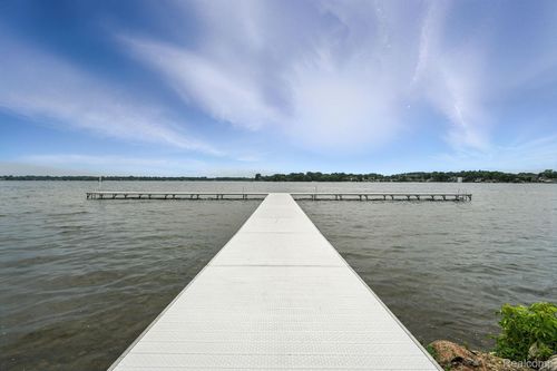 490 Village Drive, Walled Lake, MI, 48390 | Card Image