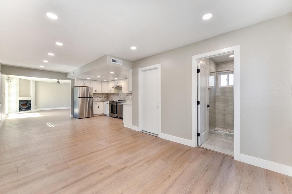 Residential Income in Sacramento 5