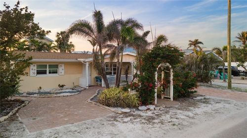 239 Ohio Avenue, Fort Myers Beach, FL, 33931 | Card Image