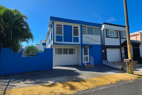 Urb. Villas de Levittown Calle 1 B9, TOA BAJA, PR, 00949 | Card Image