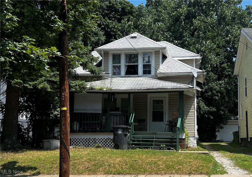 Madison Ave, Akron, OH 44320