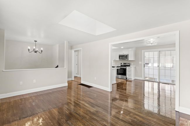 765 S Mammoth Rd, House other with 3 bedrooms, 2 bathrooms and null parking in Manchester NH | Image 16