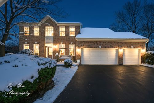 496 Oakhurst Ln, Carpentersville, IL, 60110-3006 | Card Image