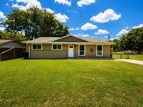 730 Rolling Ridge Lane, Duncanville, TX, 75116 | Card Image