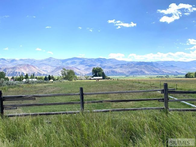 2651 Challis Creek Road, Home with 4 bedrooms, 2 bathrooms and 3 parking in Challis ID | Image 41