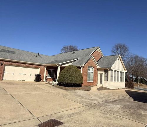 1001 Haven Cir, Douglasville, GA, 30135-7529 | Card Image