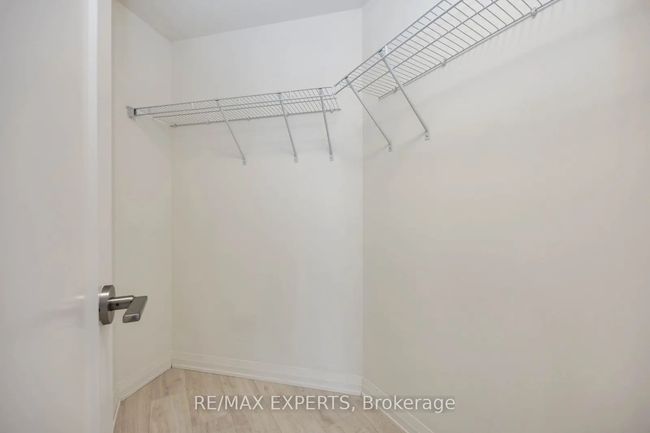 902 - 9000 Jane St, Condo with 2 bedrooms, 2 bathrooms and null parking in Concord ON | Image 15