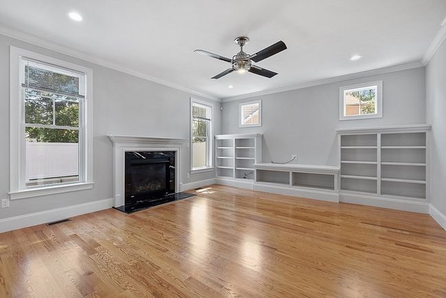 2 - 24 Church St, House attached with 4 bedrooms, 4 bathrooms and 2 parking in Wakefield MA | Image 6
