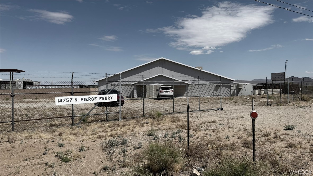 14757 N Pierce Ferry Rd, Dolan Springs, AZ 86441