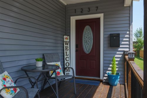 1237 Blake Ave, RACINE, WI, 53404-2955 | Card Image